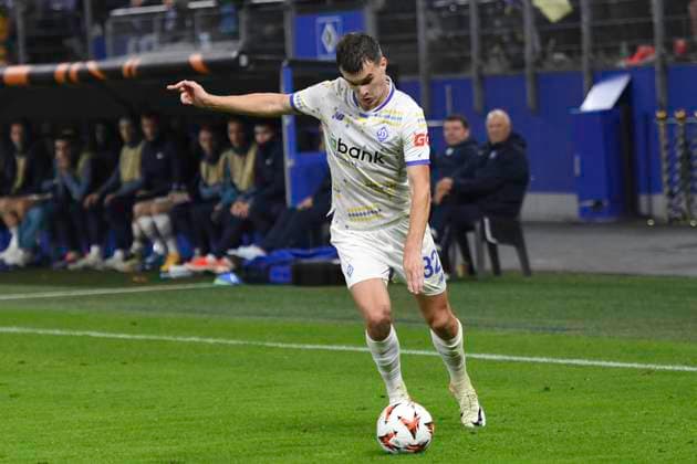 UEFA Europa League, Dynamo Kiev vs S S Lazio Rome 25 09 2024, Volksparkstadion, Hamburg, UEFA Europa League, Dynamo Kiev vs S S Lazio Rome in picture single action landscape format Taras Mykhavko Kiev 32 nordphotoxGmbH xWitke nph00002