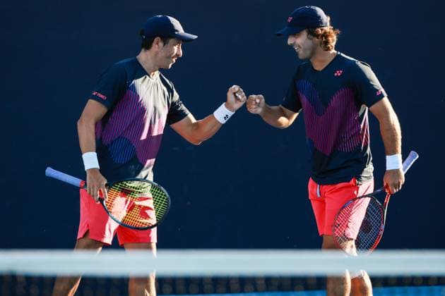 BEIJING, CHINA - SEPTEMBER 25: Gonzalo Escobar and Diego Hidalgo of Ecuador react in the Men s Doubles Qualifying Round 2 match against Jamie Murray of Britain and John Peers of Australia on day three of 2024 China Open at National Tennis Center on September 25, 2024 in Beijing, China.  Copyright: xVCGx 111520139100