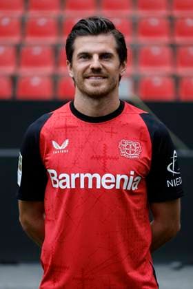 Leverkusen, Germany, Germany 1 Soccer Bundesliga, portrait appointment on 25 09 2024 in the Bay Arena in Leverkusen Jonas HOFMANN Bayer 04 Leverkusen 1 BL, portrait appointment 2024 2025, Photo Norbert Schmidt, Duesseldorf