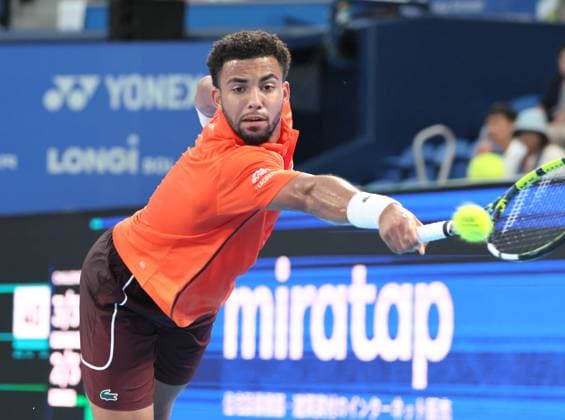 September 26, 2024, Tokyo, Japan - Arthur Fils of France retuens the ball against Taylor Fritz of the United States at the first round match of the Japan Open Tennis championships at the Ariake Colosseum in Tokyo on Thursday, September 26, 2024. (photo by Yoshio Tsunoda AFLO) Noxthirdxpartyxsales  (267885428)