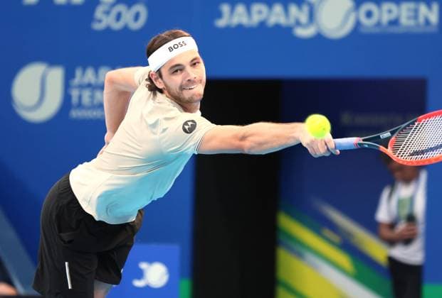 September 26, 2024, Tokyo, Japan - Taylor Fritz of the United States retuens the ball against Arthur Fils of France at the first round match of the Japan Open Tennis championships at the Ariake Colosseum in Tokyo on Thursday, September 26, 2024. (photo by Yoshio Tsunoda AFLO) Noxthirdxpartyxsales  (267885436)