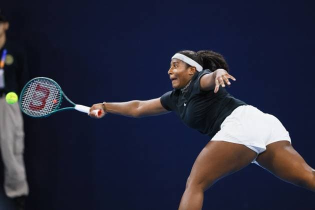 BEIJING, CHINA - SEPTEMBER 25: Hailey Baptiste of United States competes in the Women s Singles Round of 128 match against Varvara Gracheva of France on day three of 2024 China Open at National Tennis Center on September 25, 2024 in Beijing, China.  Copyright: xVCGx 111520137536