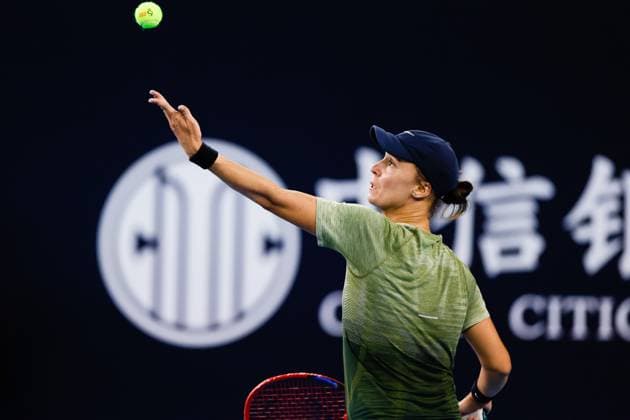 BEIJING, CHINA - SEPTEMBER 25: Anhelina Kalinina of Ukraine competes in the Women s Singles Round of 128 match against Rebecca Sramkova of Slovakia on day three of 2024 China Open at National Tennis Center on September 25, 2024 in Beijing, China.  Copyright: xVCGx 111520135891