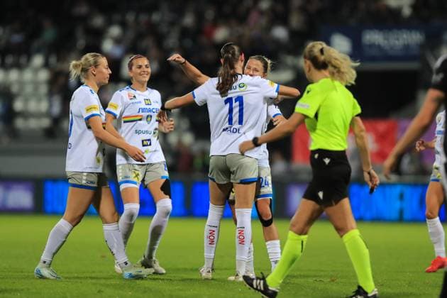 Murska Sobota, Slovenia, September 26th, 2024: St Polten players celebrate a goal during the UEFA womens champions league play off match Mura vs St Polten at Mestni Stadion Fazanerija, Murska Sobota Tom Seiss SPP (Tom Seiss SPP) Copyright: xTomxSeissx xSPPx spp-en-ToSeSp-20240926 UWCL Mura vs SKN-9465