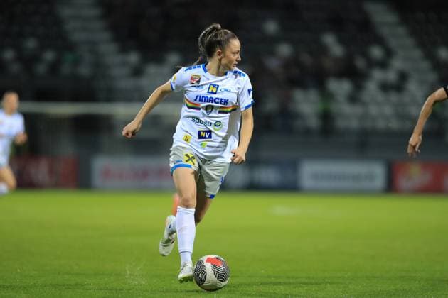 Murska Sobota, Slovenia, September 26th, 2024: Melike Pekel (38 SKN St Polten)in action during the UEFA womens champions league play off match Mura vs St Polten at Mestni Stadion Fazanerija, Murska Sobota Tom Seiss SPP (Tom Seiss SPP) Copyright: xTomxSeissx xSPPx spp-en-ToSeSp-20240926 UWCL Mura vs SKN-9393