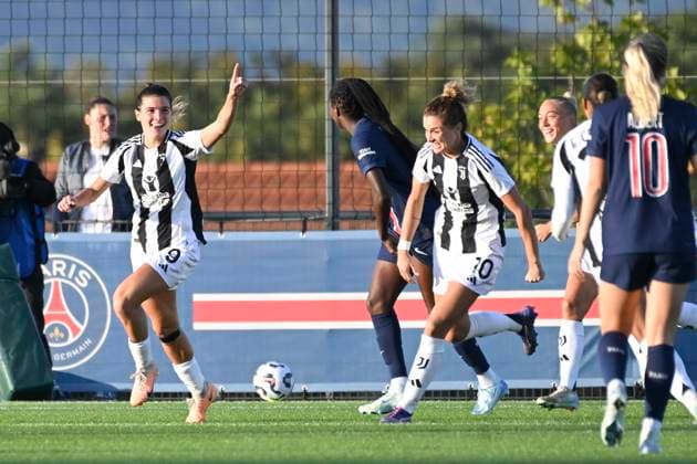 Joie - But - Sofia Cantore (Juventus) - Cristiana Girelli (Juventus) FOOTBALL FEMININ : Paris Saint Germain Vs Juventus - Ligue des Champions - 26 09 2024 MichaelBaucher Panoramic 