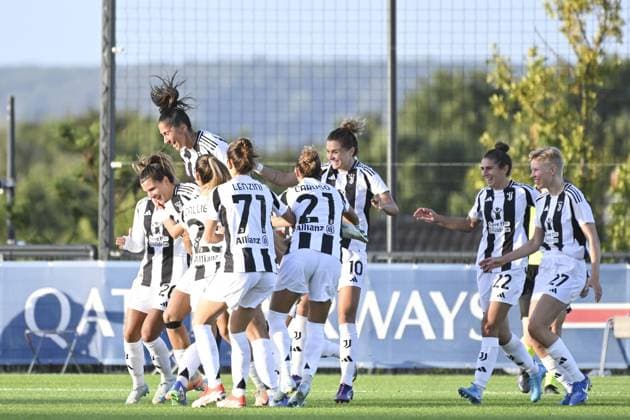 Joie - But - Sofia Cantore (Juventus) - Cristiana Girelli (Juventus) FOOTBALL FEMININ : Paris Saint Germain Vs Juventus - Ligue des Champions - 26 09 2024 MichaelBaucher Panoramic 