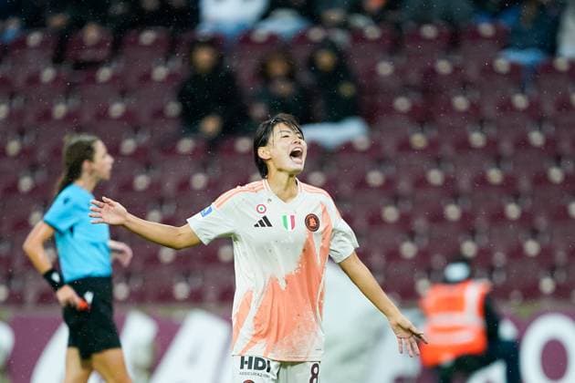 26 09 2024, Geneva, Stade de Geneve, UEFA Women s Champions League Servette FC Chônois Fôminin AS Roma, Kumagai Saki Japan reacts Geneva Stade de Geneve Geneva Switzerland  Copyright: xJustPictures.ch DanielaxPorcellix