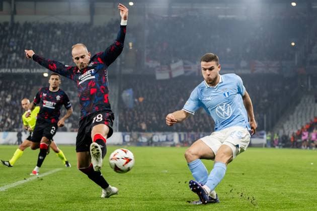 240926 Vaclav CernÃ½ of Rangers and Gabriel Busanello of Malmö FF during the UEFA Europa League football match between Malmö FF and Rangers on September 26, 2024 in Malmö Photo Petter Arvidson BILDBYRAN kod PA PA0884 fotboll football soccer fotball uefa europa league malmö ff rangers bbeng  Copyright: PETTERxARVIDSON BB240926PA101
