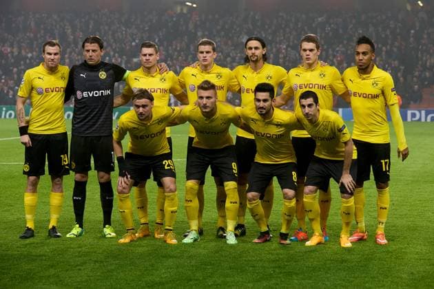 LONDON, UNITED KINGDOM - NOVEMBER 26: Soccer palyers from Borussia Dortmund pose for a team photo prior to the UEFA Champions League Group D soccer match between Arsenal and Borussia Dortmund at the Emirates Stadium, London, United Kingdom on November 26, 2014. UEFA Champions League 2014-2015 - Arsenal FC v BVB Borussia Dortmund UCLGS_2014