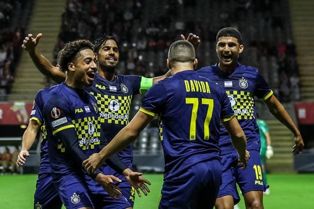 Braga, Portugal, September 26th, 2024: Davida (77 Maccabi Tel Aviv) in action celebrating his goal during the UEFA Europa League game between SC Braga vs Maccabi Tel Aviv at Estadio Municipal de Braga, Portugal (Joao Bravo SPP) Copyright: xJoaoxBravoxx xSPPx spp-en-JoBr-JBF-5186