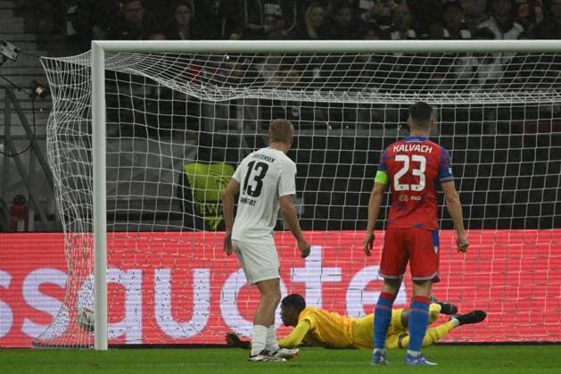 26 09 2024, xjhx, Football UEFA Europa League, Eintracht Frankfurt Viktoria Pilsen emspor, v l Pavel Sulc FC Viktoria Pilsen scores the goal 1 1 Kaua Santos Eintracht Frankfurt DFL DFB REGULATIONS PROHIBIT ANY USE OF PHOTOGRAPHS as IMAGE SEQUENCES and or QUASI VIDEO Frankfurt am Main