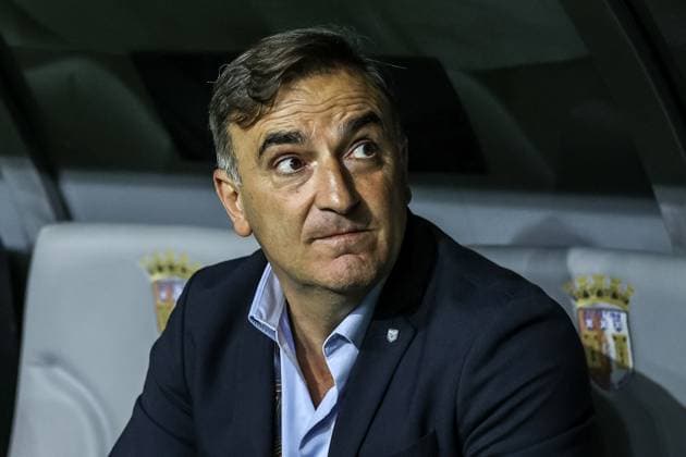 Braga, Portugal, September 26th, 2024: Carlos Carvalhal SC Braga Coach in action during the UEFA Europa League game between SC Braga vs Maccabi Tel Aviv at Estadio Municipal de Braga, Portugal (Joao Bravo SPP) Copyright: xJoaoxBravoxx xSPPx spp-en-JoBr-JBF-4971