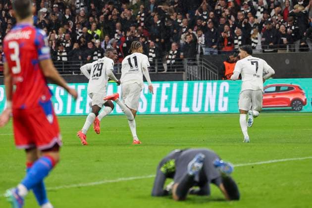Goal celebration Eintracht Frankfurt at 1 0 by Hugo Ekitike Eintracht Frankfurt, 11 , Soccer, UEFA Europa League, Matchday 1, 2024 2025, Eintracht Frankfurt vs FC Viktoria Pilsen, 26 09 2024, Frankfurt Stadion, Frankfurt am Main, Germany Frankfurt am Main Frankfurt Stadion Hessen Germany Copyright: xGrantxHubbsx