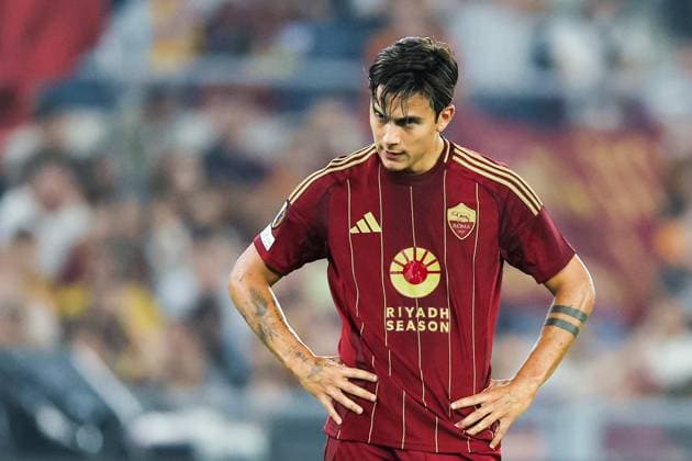RomaÃ¢ÂÄÂ™s Argentinian forward Paulo Dybala looks dejected during UEFA Europa League phase match day1 match between AS Roma vs Athletic Club at Olimpico stadium on September 06, 2024 in Rome, Italy.  Copyright: xAntonioxBalasco IPAxSportx xipa-x xx IPA_50071992 IPA_Agency_IPA50071992