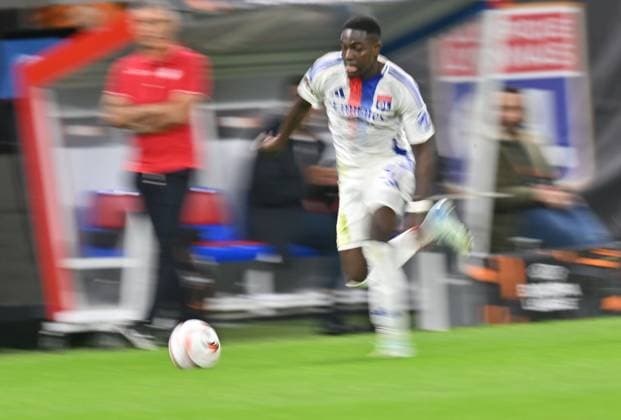 Fußball, EL, Olympique Lyon - Olympiakos Piräus Ernest Nuamah (lyon) FOOTBALL: Olympique Lyonnais vs Olympiakos Le Pirée - 26 09 2024 FredericChambert Panoramic 