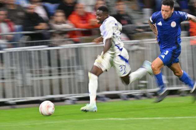 Fußball, EL, Olympique Lyon - Olympiakos Piräus Ernest Nuamah (lyon) FOOTBALL: Olympique Lyonnais vs Olympiakos Le Pir?e - 26 09 2024 FredericChambert Panoramic 