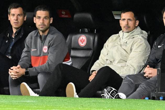 26 09 2024, xsltx, Football UEFA Europa League, Eintracht Frankfurt Viktoria Pilsen emspor, v l Coach Dino Toppmöller Toppmoeller Eintracht Frankfurt DFL DFB REGULATIONS PROHIBIT ANY USE OF PHOTOGRAPHS as IMAGE SEQUENCES and or QUASI VIDEO Frankfurt am Main