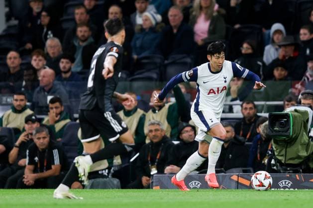 Son Heung-Min of Tottenham Hotspur attacks Tottenham Hotspur v Qarabag, UEFA Europa League, Group Stage, Football, Tottenham Hotspur Stadium, London, UK, 26 Sep 2024 EDITORIAL USE ONLY No use with unauthorised audio, video, data, fixture lists, club league logos or live services. Online in-match use limited to 120 images, no video emulation. No use in betting, games or single club league player publications.  Copyright: xAndrewxFosker Shutterstockx 14739040ab