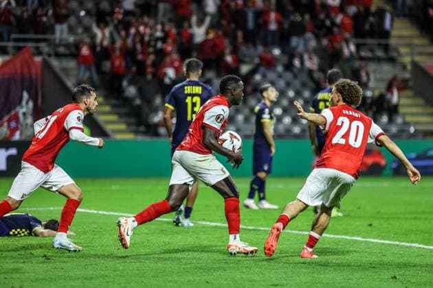 Braga, Portugal, September 26th, 2024: Bruma (7 SC Braga) in action celebrating his goal during the UEFA Europa League game between SC Braga vs Maccabi Tel Aviv at Estadio Municipal de Braga, Portugal (Joao Bravo SPP) Copyright: xJoaoxBravoxx xSPPx spp-en-JoBr-JBF-5533