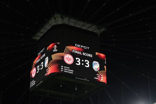 The scoreboard shows the final result 3 3 GER, Eintracht Frankfurt vs Viktoria Pilsen, Football, UEFA Europa League, match day 1, match time 2024 25, 26 09 2024 GER, Eintracht Frankfurt vs Viktoria Pilsen, Football, UEFA Europa League, match day 1, match time 2024 25, 26 09 2024 Frankfurt Copyright: xEibner-Pressefoto FlorianxWieganx EP_FWD