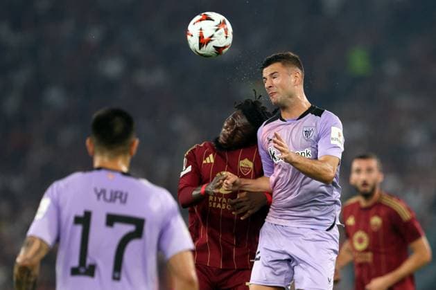 CALCIO - UEFA Europa League - AS Roma vs Athletic Bilbao Rome, Italy 26.9.2024: Manu Kone of Roma, Gorosabel of Athletic Bilbao during the UEFA Europa League 2024-2025 day 1, football match between AS Roma vs Athletic Club Bilbao at Olympic Stadium in Rome. Rome Italy  Copyright: xIPAxSport ABACAx
