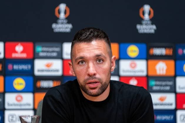 2024-09-26 AFC Ajax v Besiktas JK - UEFA Europa League 2024 25 League Phase MD1 AMSTERDAM, NETHERLANDS - SEPTEMBER 26: head coach Francesco Farioli of AFC Ajax during press conference, PK, Pressekonferenz after the UEFA Europa League 2024 25 League Phase MD1 match between AFC Ajax and Besiktas JK at Johan Cruijff Arena on September 26, 2024 in Amsterdam, Netherlands. Amsterdam Johan Cruijff Arena Netherlands Content not available for redistribution in The Netherlands directly or indirectly through any third parties. Copyright: xJorisxVerwijstx
