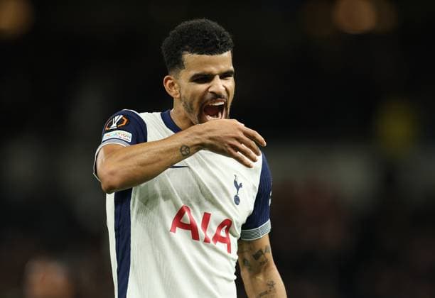 London, England, 26th September 2024. Tottenham™s Dominic Solanke celebrates after he scores to make it 3-0 during the UEFA Europa League match at the Tottenham Hotspur Stadium, London. Picture credit should read: Paul Terry Sportimage EDITORIAL USE ONLY. No use with unauthorised audio, video, data, fixture lists, club league logos or live services. Online in-match use limited to 120 images, no video emulation. No use in betting, games or single club league player publications. SPI-3334-0043