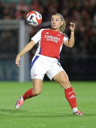 Borehamwood, England, September 26 2024: Katie McCabe (11 Arsenal) during the UEFA Womens Champions League Round 2 Qualifier: Second Leg game between Arsenal and BK Hacken at Mangata Pay UK Stadium, Meadow Park in Borehamwood, England. (Jay Patel SPP) Copyright: xJayxPatel SPPx spp-en-JaPa-ARSvBKH_20240926_0133
