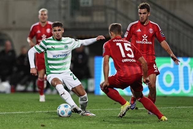 Nemanja Motika, SGF, in the first round match of the 2024 2025 season between SpVgg Greuther Fürth and Fortuna Düsseldorf 1 2 in Fürth 27 09 2024