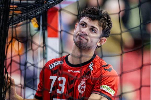 Lukas Kingsley Emdorf VfL Luebeck Schwartau, 73 is disappointed sad after 28 27 defeat GER, GWD Minden vs VfL Luebeck Schwartau, Handball, 2 Bundesliga, Matchday 4, Season 2024 2025, 27 09 2024 GER, GWD Minden vs VfL Luebeck Schwartau, Handball, 2 Bundesliga, Matchday 4, Season 2024 2025, 27 09 2024 Luebbecke Copyright: xEibner-Pressefotox xJanxRollingerx EP_JSK