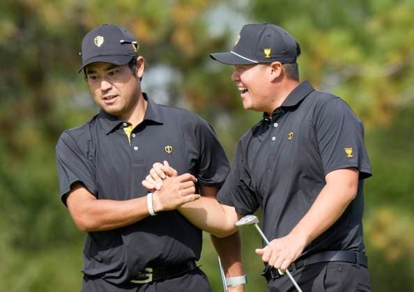 September 27, 2024, Montreal, Pq, Canada: International team member Sungjae Im of South Korea, right, celebrates a birdie on the 8th hole with team member Hideki Matsuyama of Japan, on the 7th hole during the second round foursome match at the Presidents Cup golf tournament at Royal Montreal Golf Club in Montreal, Friday, Sept. 27, 2024. Golf 2024: Presidents Cup: Round Two - ZUMAc35_ 20240927_zaf_c35_037 Copyright: xFrankxGunnx