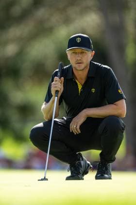 MONTREAL, QC - SEPTEMBER 27: International Team golfer Mackenzie Hughes on the second green at the 2024 Presidents Cup on September 27, 2024 at The Royal Montreal Golf Club in Montreal, QC (Photo by Vincent Ethier Icon Sportswire) GOLF: SEP 27 Presidents Cup EDITORIAL USE ONLY Icon2409271709