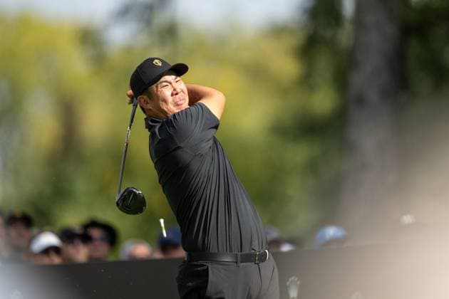 MONTREAL, QC - SEPTEMBER 27: International Team golfer Byeong-Hun An plays his shot from the fifth tee at the 2024 Presidents Cup on September 27, 2024 at The Royal Montreal Golf Club in Montreal, QC (Photo by Vincent Ethier Icon Sportswire) GOLF: SEP 27 Presidents Cup EDITORIAL USE ONLY Icon2409273122