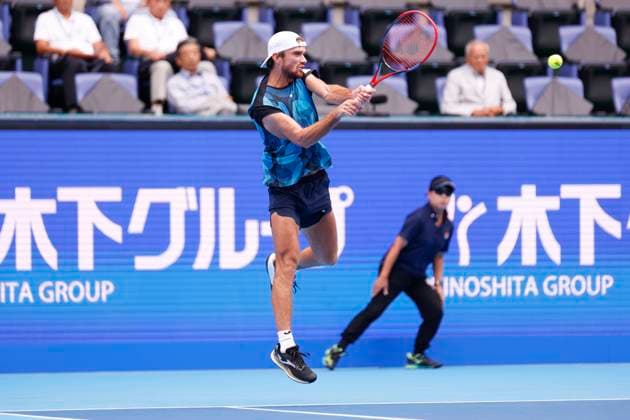 September 28, 2024, Tokyo, Japan: Tomas MACHAC (CZE) hits a return against Tommy PAUL (USA) during the Kinoshita Group Japan Open Tennis Championships 2024 at the Ariake Coloseum. This is the longest-running ATP, Tennis Herren Tour tournament in Asia, first held in 1972. The tournaments run from September 23 to October 1st. Tokyo Japan - ZUMAm191 20240928_aap_m191_020 Copyright: xRodrigoxReyesxMarinx