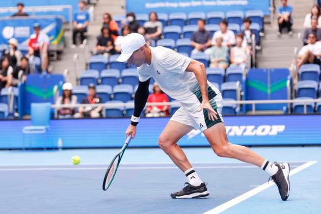 September 28, 2024, Tokyo, Japan: Christopher O CONNELL (AUS) hits a return against Alex MICHELSEN (USA) during the Kinoshita Group Japan Open Tennis Championships 2024 at the Ariake Coloseum. This is the longest-running ATP, Tennis Herren Tour tournament in Asia, first held in 1972. The tournaments run from September 23 to October 1st. Tokyo Japan - ZUMAm191 20240928_aap_m191_040 Copyright: xRodrigoxReyesxMarinx