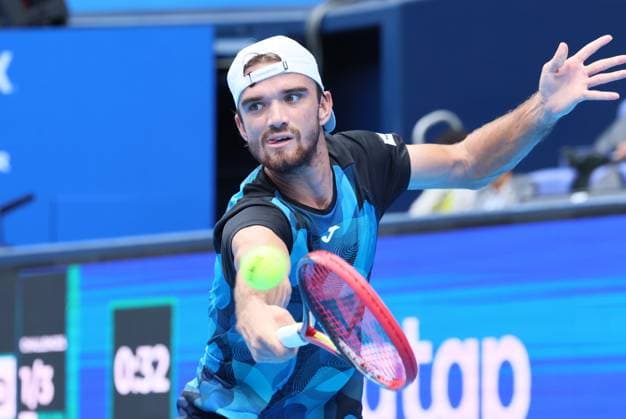September 28, 2024, Tokyo, Japan - Tomas Machac of Czech Republic retuens the ball against Tommy Paul of the United States at the second round match of the Japan Open Tennis championships at the Ariake Colosseum in Tokyo on Saturday, September 28, 2024. (photo by Yoshio Tsunoda AFLO) Noxthirdxpartyxsales  (0765325515st)