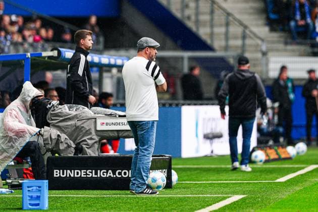 Steffen Baumgart Hambuger SV, Coach GER, Hamburger SV vs SC Paderborn 07, Football, 2 Bundesliga, Matchday 7, Season 2024 2025, 28 09 2024 DFL REGULATIONS PROHIBIT ANY USE OF PHOTOGRAPHS AS IMAGE SEQUENCES AND OR QUASI VIDEO GER, Hamburger SV vs SC Paderborn 07, Football, 2 Bundesliga, Matchday 7, Season 2024 2025, 28 09 2024 Hamburg Copyright: xEibner-Pressefoto MarcelxvonxFehrnx EP_MFN