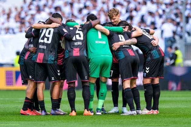 The players of Magdeburg in the players circle before the match, GER, SV Darmstadt 98 vs 1 FC Magdeburg, Football, 2 Bundesliga, Matchday 7, Season 2024 2025, 28 09 2024 DFL REGULATIONS PROHIBIT ANY USE OF PHOTOGRAPHS as IMAGE SEQUENCES and or QUASI VIDEO GER, SV Darmstadt 98 vs 1 FC Magdeburg, Football, 2 Bundesliga, Matchday 7, Season 2024 2025, 28 09 2024 Darmsatdt Copyright: xEibner-Pressefoto FlorianxWieganx EP_FWD