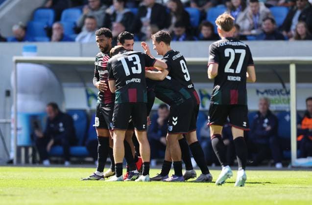 28 09 2024, xdcx, Soccer 2 Bundesliga, SV Darmstadt 98 1 FC Magdeburg, emonline, emspor, despor, v l , Goal celebration, celebrate the goal DFL DFB REGULATIONS PROHIBIT ANY USE OF PHOTOGRAPHS AS IMAGE SEQUENCES AND OR QUASI VIDEO Copyright: HMBxMedia Claus