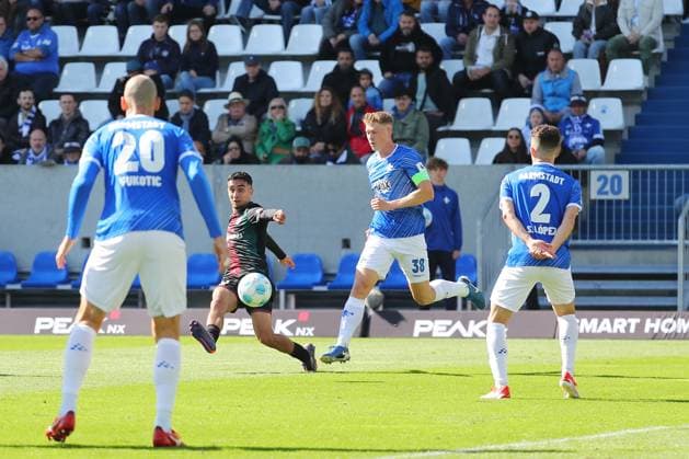28 09 2024, xtvx, Fußball 2 Bundesliga, SV Darmstadt 98 1 FC Magdeburg emspor, v l Goal scored, Tor zum 1 1 Livan Burcu 1 FC Magdeburg DFL DFB REGULATIONS PROHIBIT ANY USE OF PHOTOGRAPHS as IMAGE SEQUENCES and or QUASI VIDEO Darmstadt