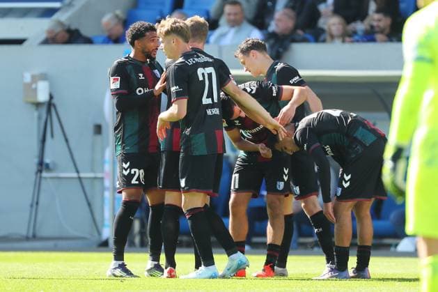 28 09 2024, xtvx, Fussball 2 Bundesliga, SV Darmstadt 98 1 FC Magdeburg emspor, v l Goal scored, Tor zum 1 1 Livan Burcu 1 FC Magdeburg Torjubel, Goal celebration, celebrate the goal, celebrates scoring DFL DFB REGULATIONS PROHIBIT ANY USE OF PHOTOGRAPHS as IMAGE SEQUENCES and or QUASI VIDEO Darmstadt
