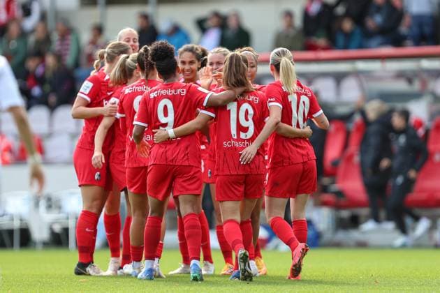 during the Woman Bundesliga match between 1 FC Köln and SC Freiburg, Franz Kremer Stadion on September 28, 2024 in Köln, Germany Photo by Oliver Kaelke DeFodi Images during the Woman Bundesliga match between 1 FC Köln and SC Freiburg at Franz Kremer Stadion on September 28, 2024 in Köln, Germany Photo by Oliver Kaelke DeFodi Images DFL regulations prohibit any use of photographs as image sequences and or quasi video Defodi 003 678 2024 09 28 OK KOESCF 1111 1 Defodi-003 DFL regulations prohibit any use of photographs as image sequences and or quasi-video.