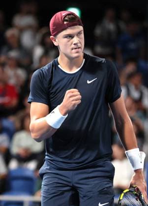 September 28, 2024, Tokyo, Japan - Holger Rune of Denmark clinches his fist as he won a key point against Yoshihito Nishioka of Japan at the second round match of the Japan Open Tennis championships at the Ariake Colosseum in Tokyo on Saturday, September 28, 2024. (photo by Yoshio Tsunoda AFLO) Noxthirdxpartyxsales  (0765383001st)