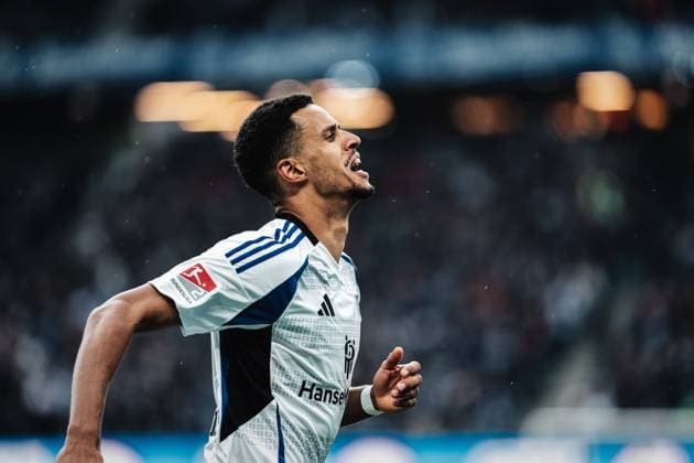 Soccer Men Season 2024 2025 2 Soccer Bundesliga 7 Matchday Hamburger SV vs SC Paderborn 07 28 09 2024 Robert Glatzel 9, HSV Goal celebration Hamburg Volksparkstadion Hamburg Germany