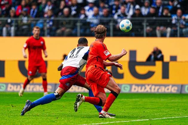 Goal to 2 2 by header Davie Selke Hamburger SV, 27 GER, Hamburger SV vs SC Paderborn 07, Football, 2 Bundesliga, Matchday 7, Season 2024 2025, 28 09 2024 DFL REGULATIONS PROHIBIT ANY USE OF PHOTOGRAPHS AS IMAGE SEQUENCES AND OR QUASI VIDEO GER, Hamburger SV vs SC Paderborn 07, Football, 2 Bundesliga, Matchday 7, Season 2024 2025, 28 09 2024 Hamburg Copyright: xEibner-Pressefoto MarcelxvonxFehrnx EP_MFN