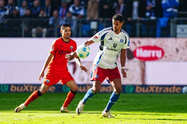 Goal for 3 2 Robert Glatzel Hamburger SV, 09 , after VAR decision, video referee, video evidence disallowed GER, Hamburger SV vs SC Paderborn 07, Football, 2 Bundesliga, Matchday 7, Season 2024 2025, 28 09 2024 DFL REGULATIONS PROHIBIT ANY USE OF PHOTOGRAPHS AS IMAGE SEQUENCES AND OR QUASI VIDEO GER, Hamburger SV vs SC Paderborn 07, Football, 2 Bundesliga, Matchday 7, Season 2024 2025, 28 09 2024 Hamburg Copyright: xEibner-Pressefoto MarcelxvonxFehrnx EP_MFN