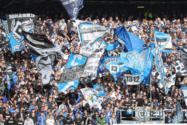GER,Hamburg, Fußball, DFB, Hamburger SV vs SC Paderborn, im Hamburger Volksparkstadion , 28 09 2024, v l Hamburger SV Fans, Stimmung, Schals, Trikots, Emotionen DFL regulations prohibit any use of photographs as image sequences and or quasi video Copyright: HMBxMedia FernandoxSoares