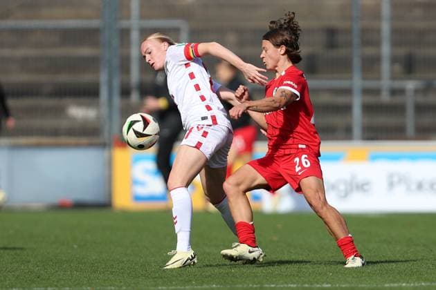 Anna Gerhardt 1 FC Koeln and Alicia Sophie Gudorf SC Freiburg in a duel during the Woman Bundesliga match between 1 FC Köln and SC Freiburg, Franz Kremer Stadion on September 28, 2024 in Cologne, Germany, Germany Photo by Oliver Kaelke DeFodi Images Anna Gerhardt 1 FC Koeln and Alicia Sophie Gudorf SC Freiburg battle for the ball during the Woman Bundesliga match between 1 FC Köln and SC Freiburg at Franz Kremer Stadion on September 28, 2024 in Köln, Germany Photo by Oliver Kaelke DeFodi Images DFL regulations prohibit any use of photographs as image sequences and or quasi video Defodi 003 678 2024 09 28 OK KOESCF 0562 Defodi-003 DFL regulations prohibit any use of photographs as image sequences and or quasi-video.