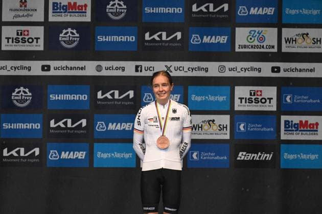 Cycling, World Cycling Championships in Zurich, U23 mens road race, Antonia Niedermaier takes bronze
